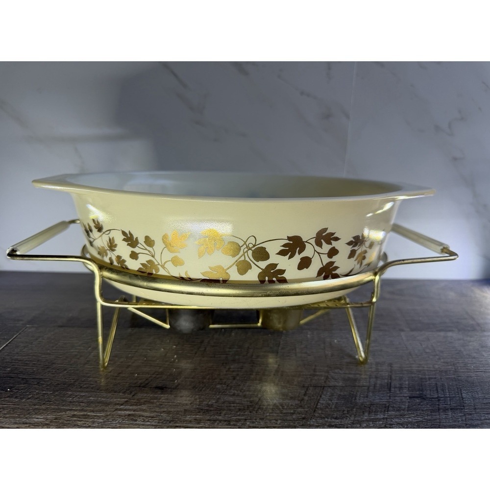 Vintage 50's Pyrex 045 Golden Acorn Casserole NO Lid Warmer Cradle Promo Piece